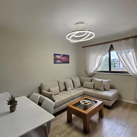 Apartment Rino's