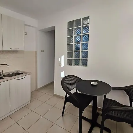 Rino's Apartment Tirana